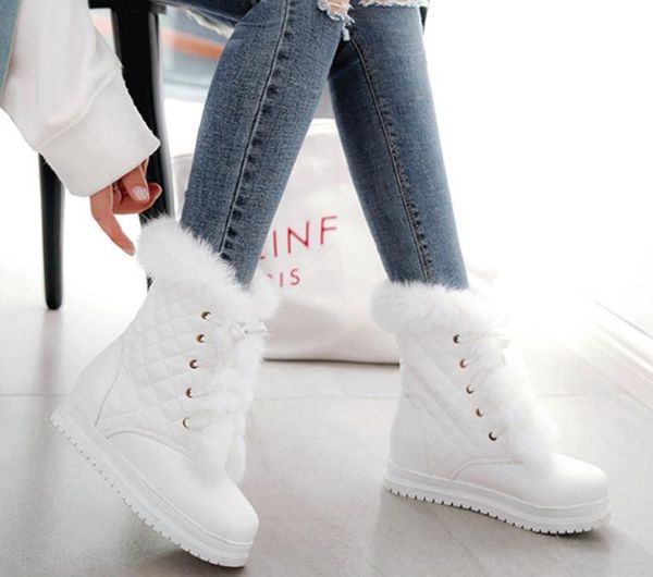 

send 2018 winter new style round head flat heeled women's short boots, Black