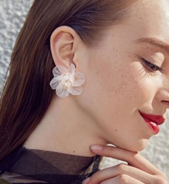 

nice flowers stud earrings resin floral womens ear studs great gift idea girls jewerly earrings, Golden;silver