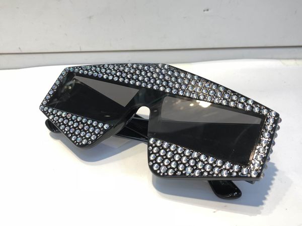 

limited edition 0289 sunglasses sparkling diamond designer frame bling bling uv protection fashion summer sunglasses for women, White;black