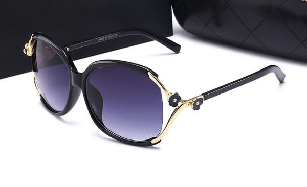 

fashion new 2018 brand luxury sunglasses statement women jewelry sun glasses flower decoration vintage gafas oversized, White;black