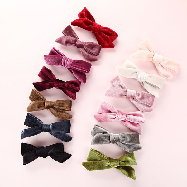 

fashion velvet kids girls hair clips single bows baby girls hairpins sweet lovely bow hair barrettes new baby bands, Slivery;white