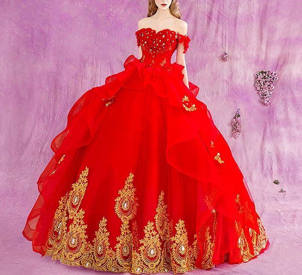 

2019 Новый красный бальное платье Quinceanera Платья с золотыми аппликациями с плеча раз