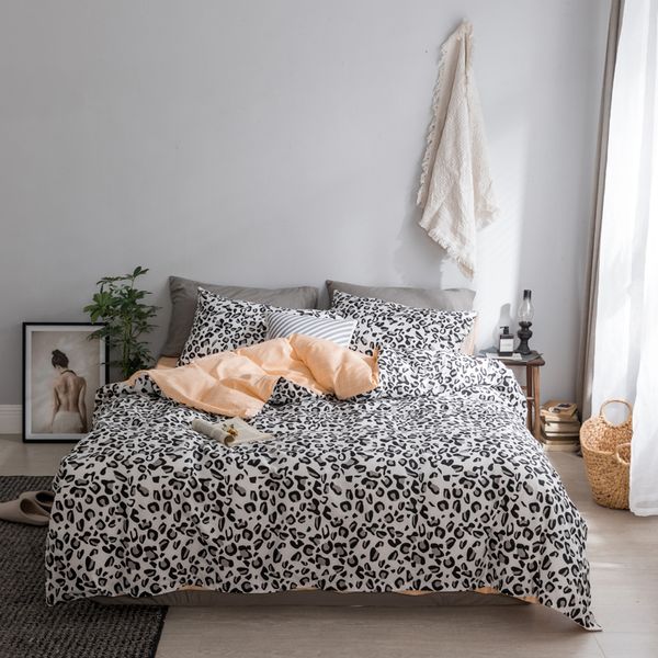 

2018 bedding set black-and-white leopard print bed linens fashion bedsheet duvet cover fitted sheet pillowcases 100% cotton