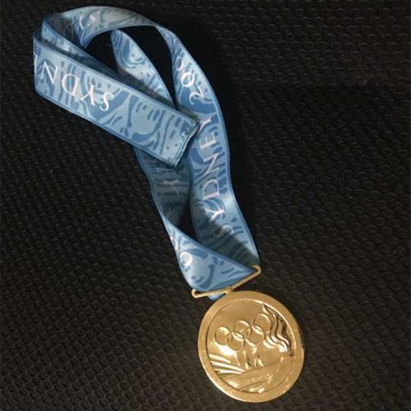 

1 шт. 2000-й сидней, 27-я олимпийская золотая медаль, спортивная награда, значок 60 мм с лентой