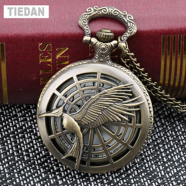 

2018 the hollow steampunk bronze pocket watches with chain necklace antique bronze fob watches gifts watch, Slivery;golden