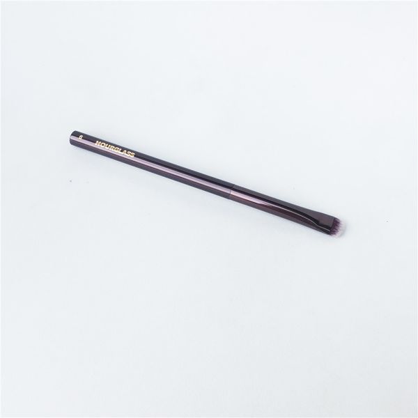 

Hourglass No.6 Smudge Eyeshadow Brush - Perfect Shaped for Eye Setting Shading Powder - Beauty Makeup Brush Blender Tool