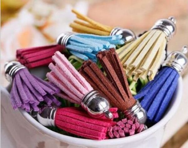 

100pcs / lot Замшевая кисточка для брелок-брелок для ювелирных изделий Charms Leather Tassel 40mm D
