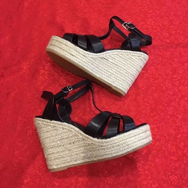 

Ѭеалне оо мода женин нао екђална леди еѬнй нађѬална кожа Ѭеме, Black