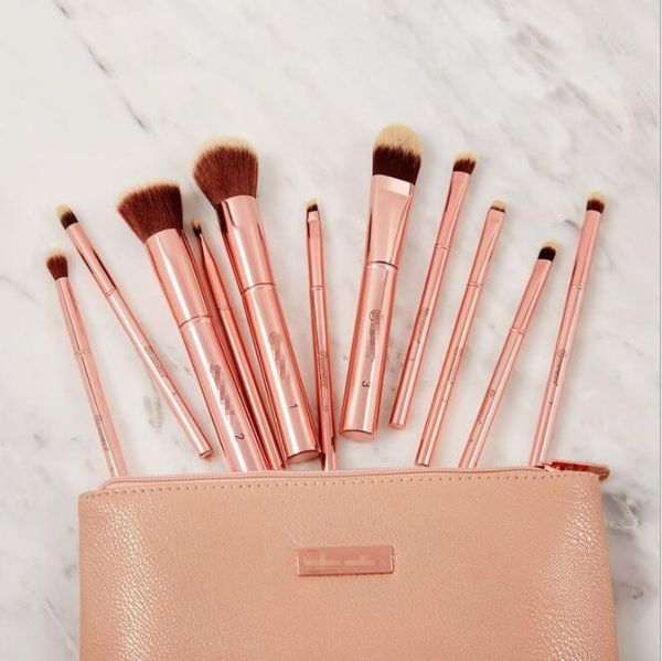 

Epacket 11 piece bru h et with co metic bag travel kit face foundation cream eye hadow lip makeup bru he tool metal ro e