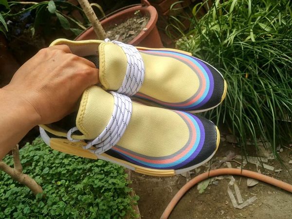 

2018 новая человеческая раса Фаррелл Уильямс всемирно известный Шон Уотерспун кроссовки мужские женщины PW ху модный дизайнер спортивные кроссовки EUR36-45