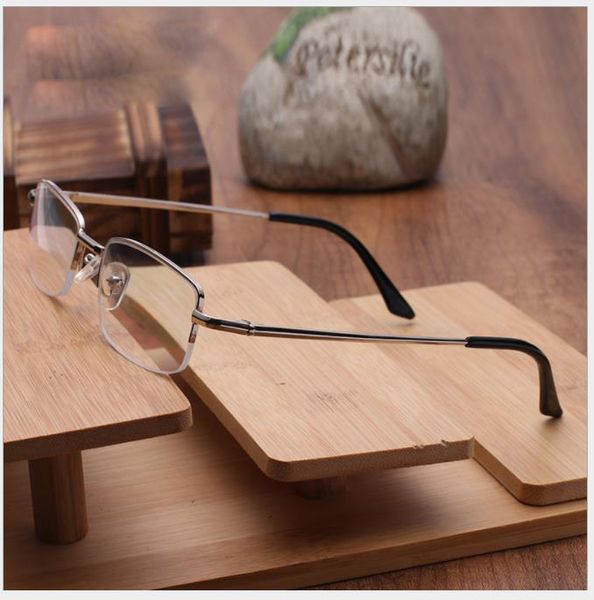 

spectacle frames, male and female, presbyopic glasses, metal resin film, White;black