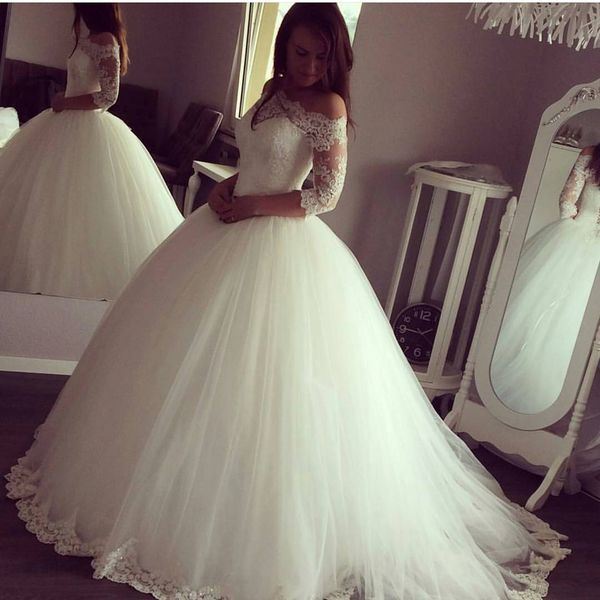 

ball gown wedding dresses 2018 new off shoulder appliques 1/2 sleeves lace applique bridal gowns corset backless long vestidos de novia, White