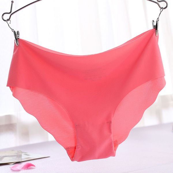 slip femme invisible
