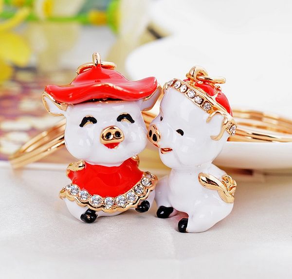 

2018 корейской версии новой самой продаваемой пары милая свинья автомобиль брелок творческий брелок кулон сумка мода кулон, Black