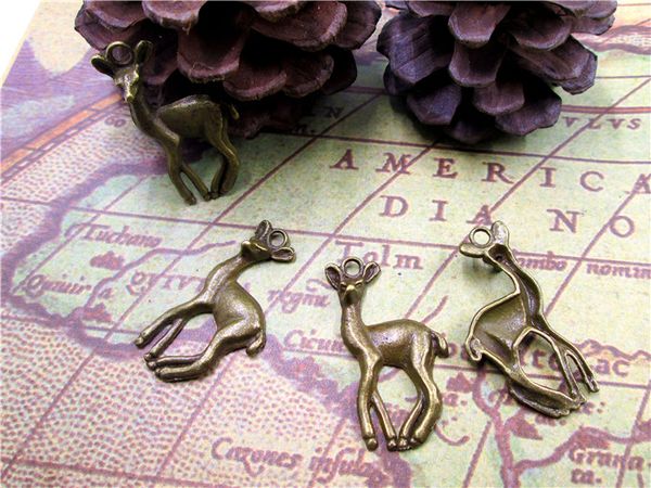 

30pcs--deer charms,tibetan bronze sika deer pendants/charms, cervus temminck,pastoral style, diy supplies, 33x17mm, Bronze;silver