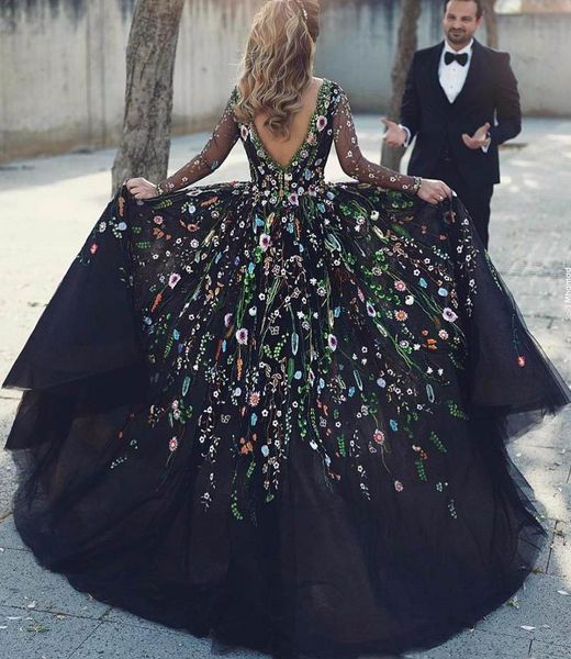 

plus size evening dresses floral embroidery illusion long sleeves prom dress long deep back formal party gowns vestidos de festa, Black;red