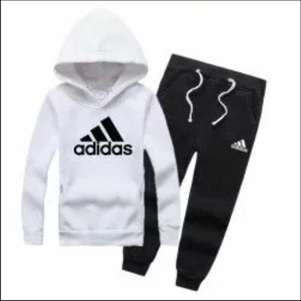 

2019 new classic luxury logo designer baby T-shirt pants jacket jacket hoodie sweater olde Suit children fashion children 2 piece cotton