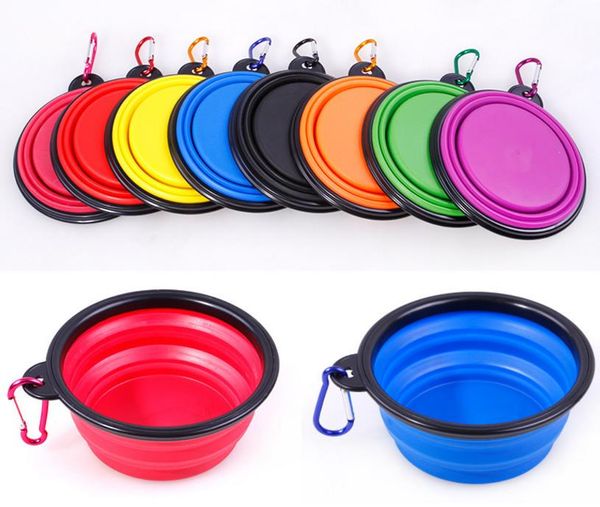 Portable Pet Dog Cat Outdoor Travel Water Bowl Feeder Fontanella in silicone per caramelle con fibbia