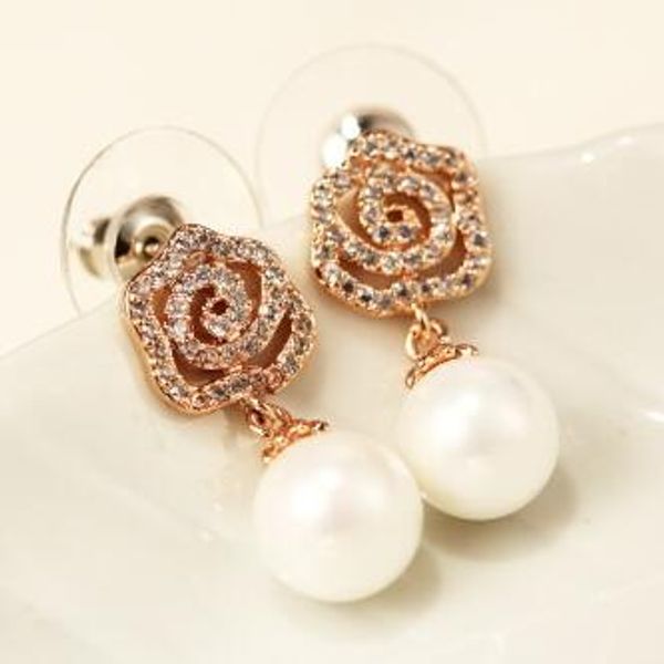 Heißer Verkauf Rose Gold überzogene Blumen-Tropfen-Ohrringe koreanische Perle baumeln Ohrringe Mode Kristall Ohrringe Vintage-Schmuck-Zubehör