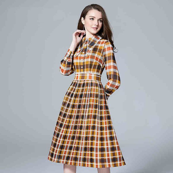 

2018 summer elegant plaid pleated dress european full sleeve turn-down collar knee length slim female dress, White;black