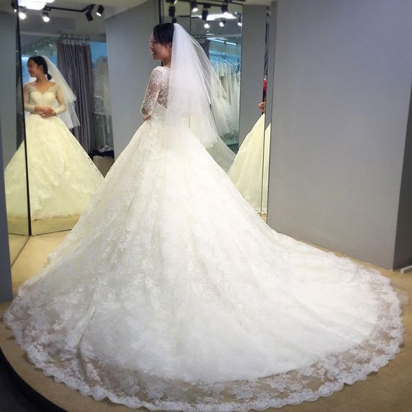 

мђђлманкие вадебне пла моде длиннм Ѭђкавом v-обѬазнм вѬезом и кѬ, White