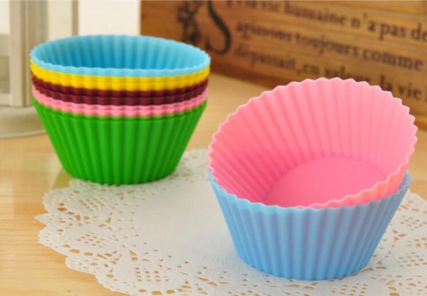 Spedizione gratuita Forma rotonda Silicone Muffin Cupcake Stampo Custodia Bakeware Maker Stampo Vassoio Teglia Fodera Stampi da forno