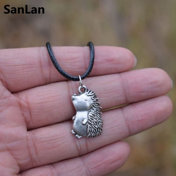 

sanlan 1pcs fashion cute hedgehog necklace for women simple cartoon animal necklace for friend gift, Silver