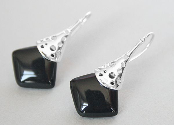 

lady's unique 925 silver black natural stone special hook earrings 11/2, Golden;silver