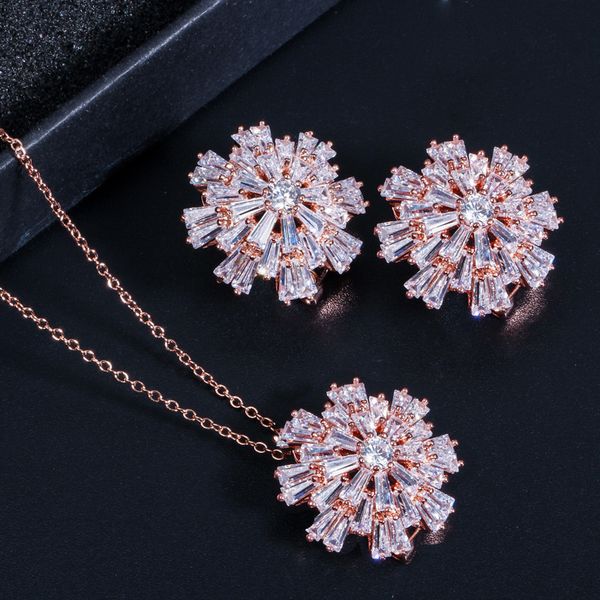

rose gold flower ladies necklace set with earring the clip on the back, Silver