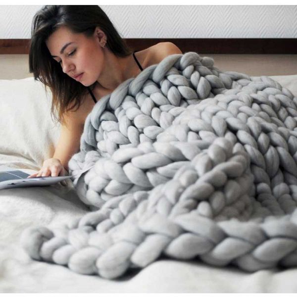 

soft thick line giant yarn knitted blanket handmade weaving pgraphy props crochetllinen blankets home decor sofa blanket