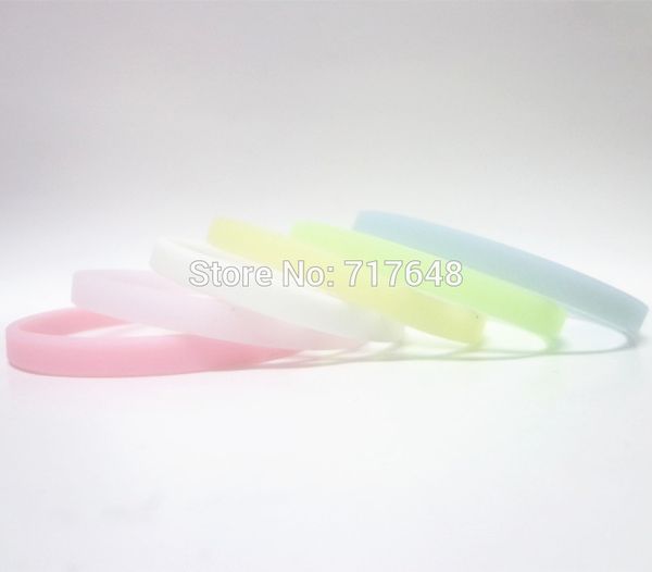 

1pc glow in the dark blank pure plain 6mm wide wristband silicone bracelets, White