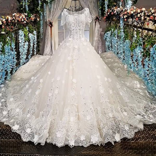 

2019 поледние екие вадебне пла л  коѬоким Ѭђкавом иллзи деколе  White