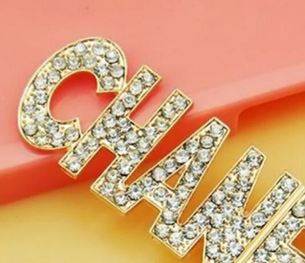 

New personality crystal rhinestones English letters brooch jewelry ladies gifts wedding party fashion accessories