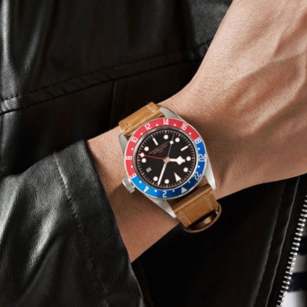 

41mm sterile black dial sapphire glass gmt luminous blue & red bezel date relogio masculino automatic movement men's watches, Slivery;brown