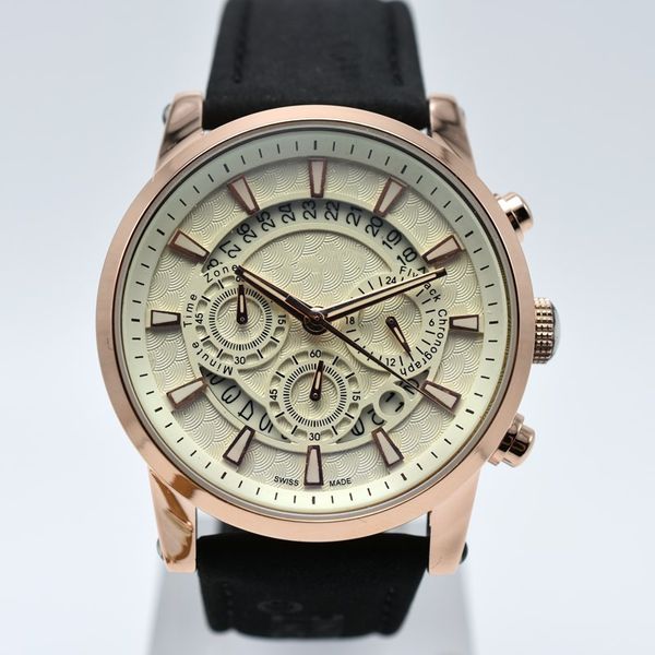 Zum Verkauf 42mm Fashion Military Chronograph Leder Quarz Herren Watches Casual Day Date M￤nner Designer Uhr Gro￟handel m￤nnliche Geschenke Armbanduhr