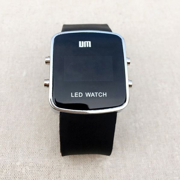

Fashion leopard style brand Men's Women's Unisex LED Digital Sports Silicone Wrist Watch PU02