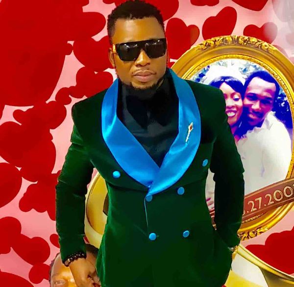 

green men wedding tuxedos groom tuxedos shawl lapel double-breasted men blazer 2 piece suit(jacket+pants+tie) 1707, Black;gray