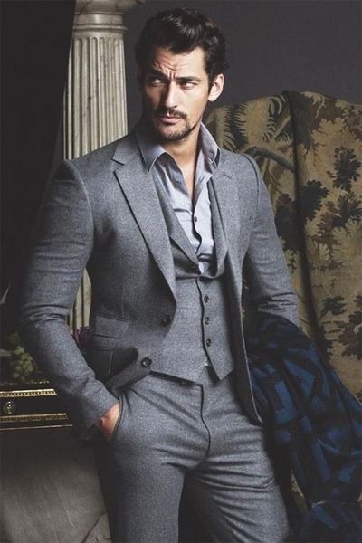 2017 Elegante Alfaiate Feito 3 Peças Ternos de Negócio Para Homens De Casamento Cinza De Lã Vestido Formal Homens Terno Do Casamento Do Noivo Smoking Traje Homme