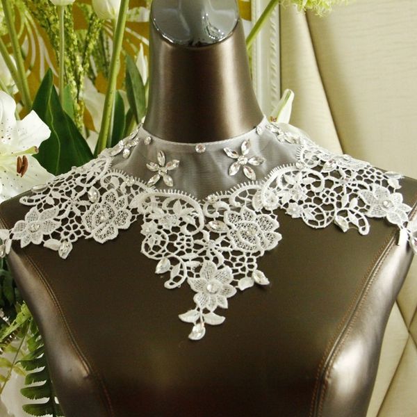 

2018 болеро свадебные аксессуары кружева мыс бисером свадебные wrap аппликация куртки свадебные накидки болеро куртка свадебное платье оберт, White