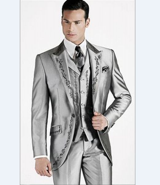 Acheter Broderie Trois Pièces Smokings Marié Argent Gris Homme Costume De Mariage Hommes Daffaires Dîner De Bal Porter Sur Mesure Veste Pantalon
