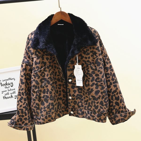 

new winter 2018 han edition add hair thickening warm loose short fashion female leopard cowboy cotton coat, Black;brown