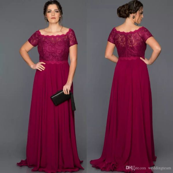 

plus size lace mother of the bride dresses with short sleeves bateau neck wedding guest dress chiffon floor length evening gowns, Black;red