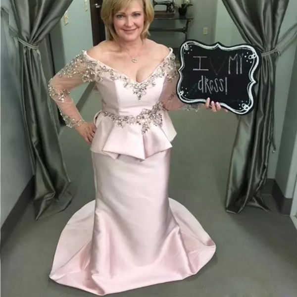 

элегантный мать невесты платья с баской глубокий v-образным вырезом с длинными рукавами русалка вечернее платье атласные бусины блестки плюс, Black;red