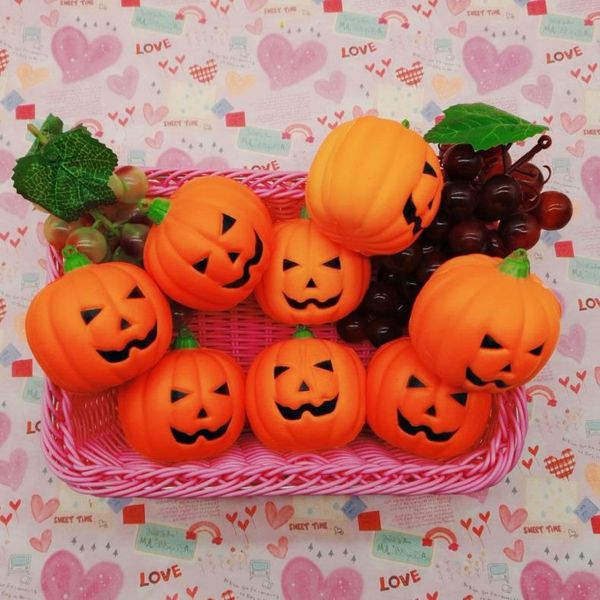 7cm Jumbo Squishy zucca Squishies Aumento lento Dolce profumato Vent Charms Giocattolo per bambini Cuscino a mano Giocattolo, Sollievo dallo stress Hallowmas Giocattolo puntelli di luppolo