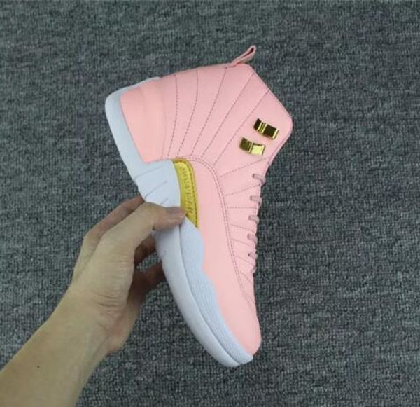 

Tênis de basquete retro4