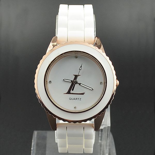 

Hot Fashion women Girls Silicone strap quartz wrist watch L02