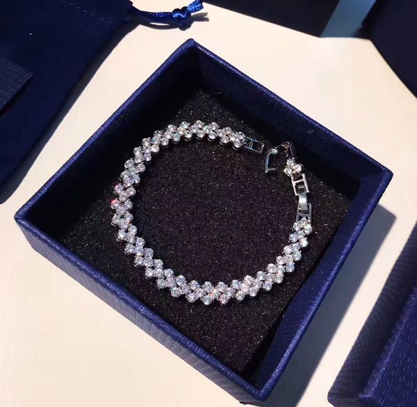 

Special design women bacelet with austria crystal diamond Personality jewelry lasting color preserving allergy brand name PS5309
