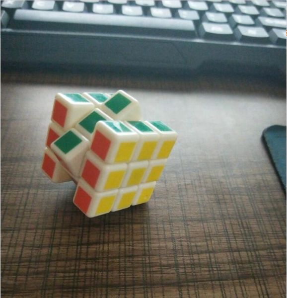

magic cube 3x3x3cm mini professional fast rotation magic cube puzzle magic game magic square learning education game cube gift toys