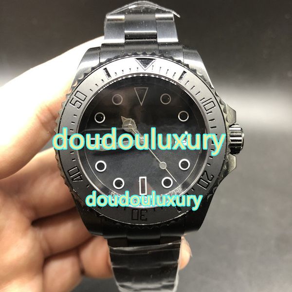 

all black fashion boutique wristwatch fashion men's watches stainless steel business automatic sports watch ing, Slivery;brown