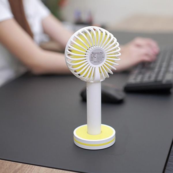 

2018 candy colors macaron mirror mini summer fan cartoon creative mini usb fan plastic charging portable desksilent handheld fan